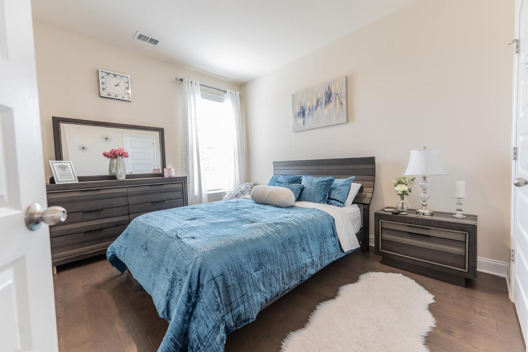 Luxury Bedroom With Private Bath Hampton Εξωτερικό φωτογραφία